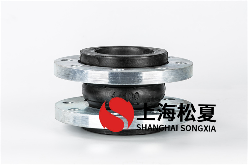 軟性橡膠接頭與管箍和另一端連接后，應(yīng)連接管箍和專(zhuān)業(yè)對(duì)口長(zhǎng)管